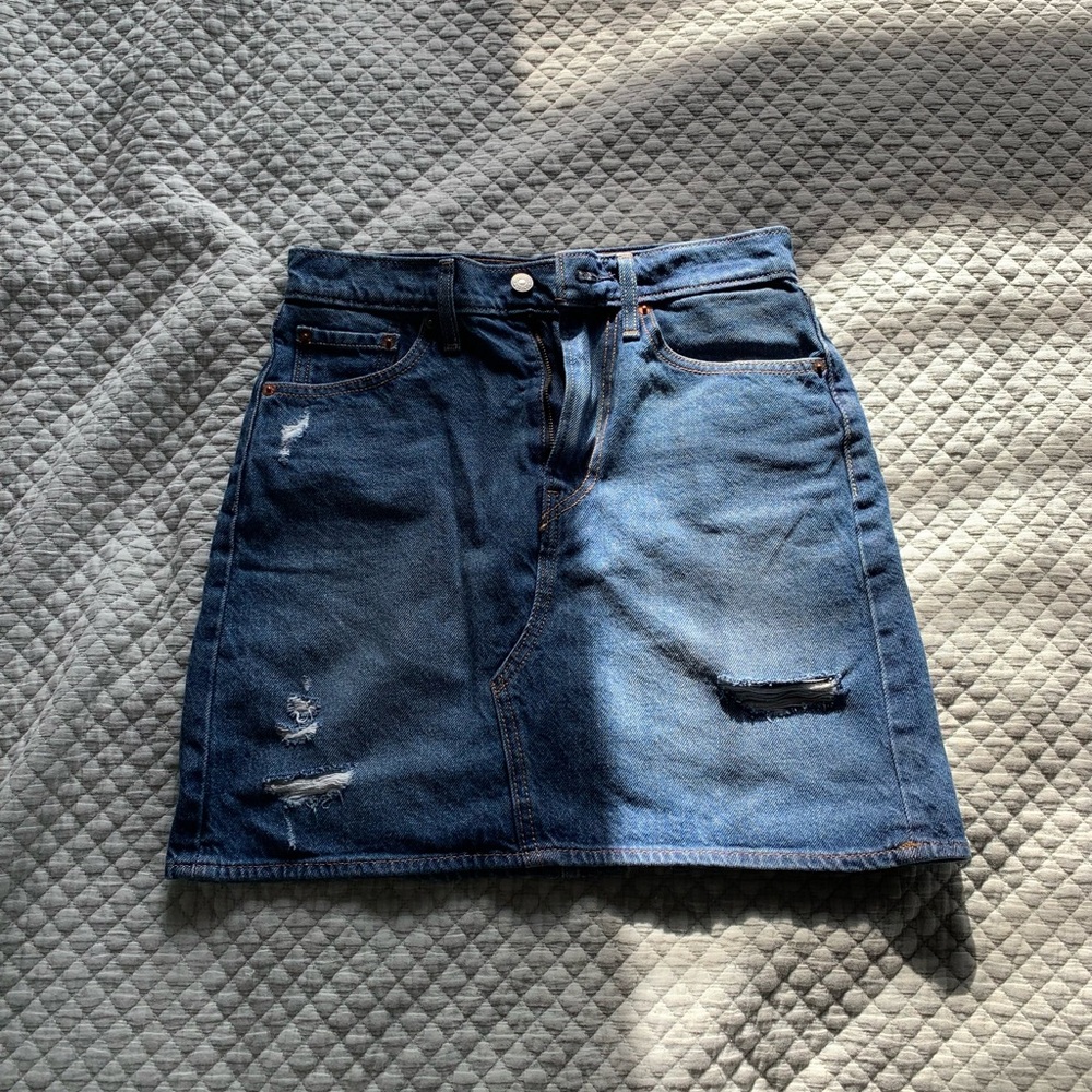 Levi’s Denim Skirt